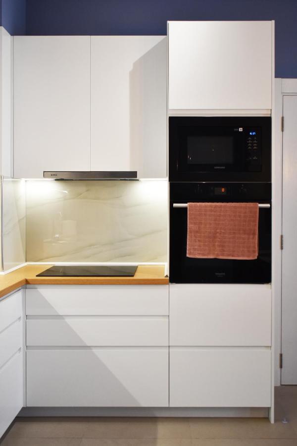 Vibrant Apartment Тирана Екстер'єр фото